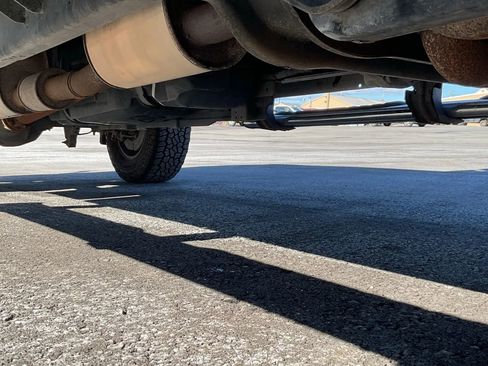 Used 2016 Ford F250 Lariat image 16