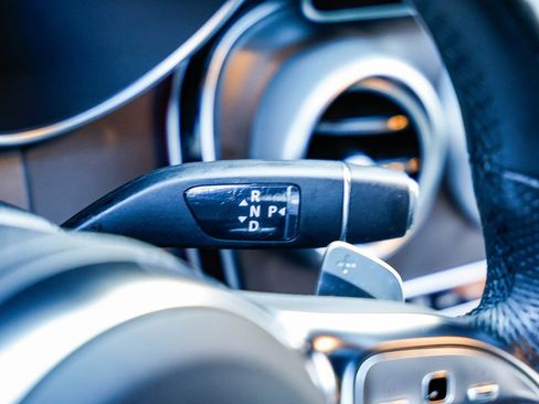 Used 2023 Mercedes-Benz GLC 300 4MATIC Coupe image 20