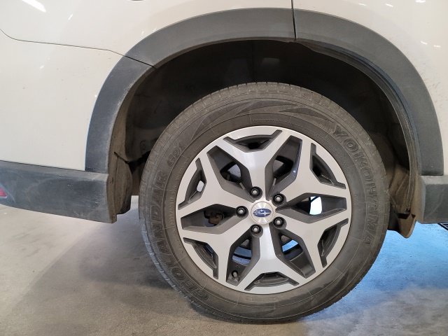 Used 2021 Subaru Forester Premium AWD/4WD image 15