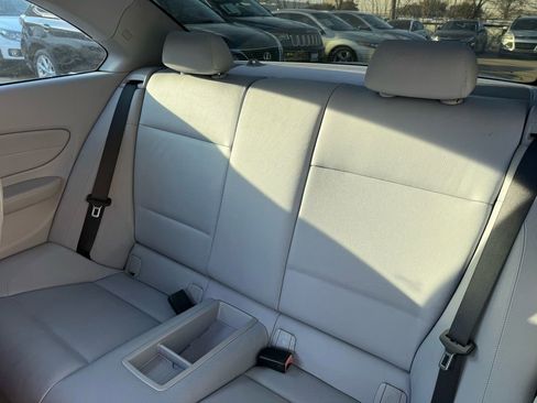 Used 2009 BMW 128i Coupe w/ Premium Pkg image 10