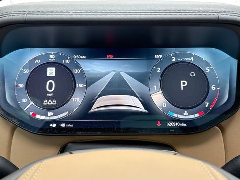 Used 2023 Land Rover Range Rover SE image 35