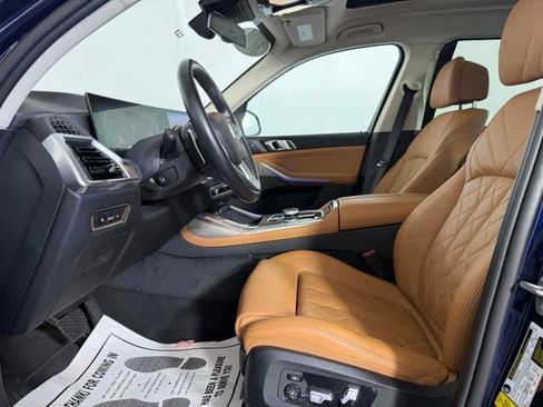 Used 2024 BMW X7 xDrive40i w/ Executive Package AWD/4WD image 6