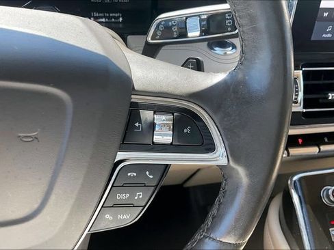 Used 2021 Lincoln Navigator Reserve AWD/4WD image 16