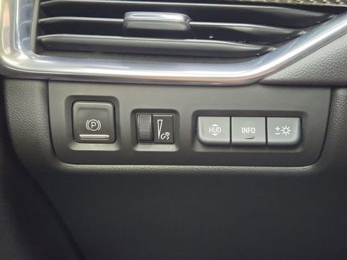 Used 2023 Cadillac XT4 Sport image 24