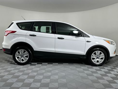 Used 2014 Ford Escape S FWD image 7