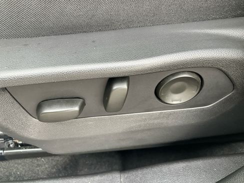 Used 2024 Buick Envision Preferred AWD/4WD image 11