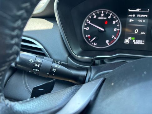 Used 2023 Subaru Outback Limited image 21