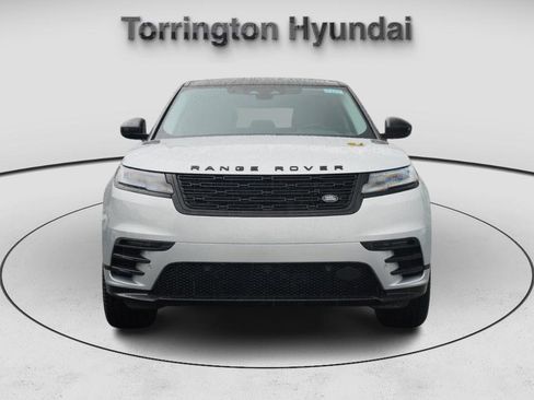 Used 2025 Land Rover Range Rover Velar Dynamic SE image 2