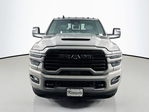 New 2026 RAM 2500 Laramie AWD/4WD image 2