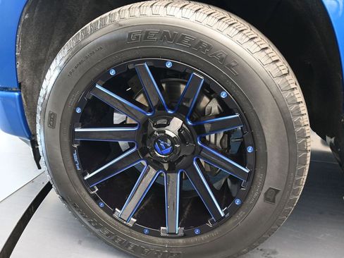 Used 2022 Chevrolet Silverado 1500 Custom image 29