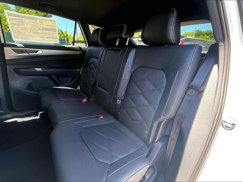 New 2026 Volkswagen Atlas Cross Sport SE AWD/4WD image 19