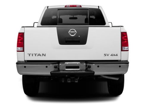Used 2013 Nissan Titan SL w/ Moonroof Pkg AWD/4WD image 8
