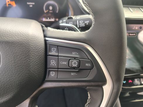 New 2026 Jeep Grand Cherokee L 4WD image 37
