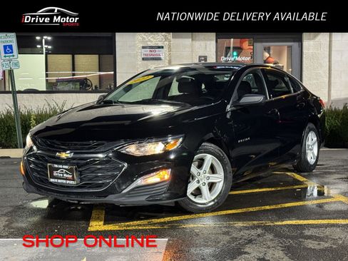 Used 2022 Chevrolet Malibu LS image 1