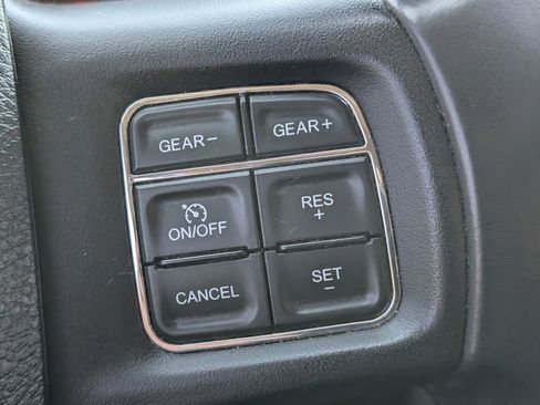 Used 2018 RAM 1500 Big Horn image 16