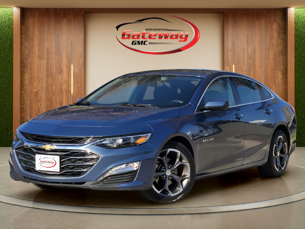 Used 2024 Chevrolet Malibu LT FWD image 1
