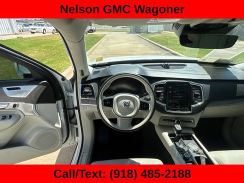 Used 2021 Volvo XC90 T6 Inscription w/ Protection Package Premier AWD/4WD image 18
