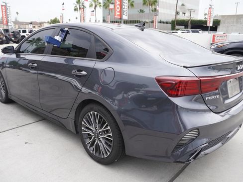 Used 2023 Kia Forte GT-Line w/ GT-Line Premium Package FWD image 4