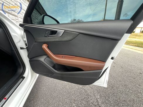 Used 2017 Audi A4 2.0T Premium image 46