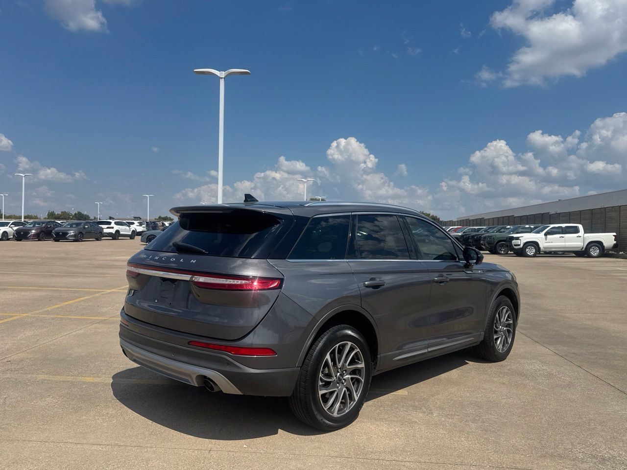 Used 2021 Lincoln Corsair FWD w/ Equipment Group 101A image 22