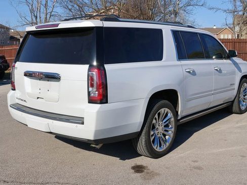 Used 2017 GMC Yukon XL Denali w/ Open Road Package image 6
