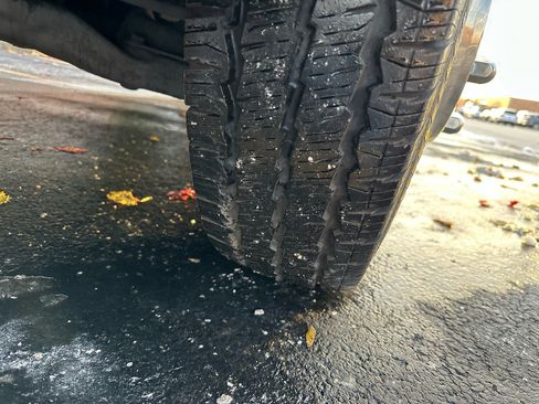 Used 2016 Mercedes-Benz Sprinter 3500 image 8