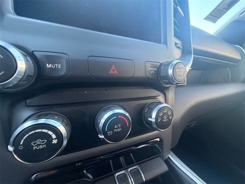 Used 2022 RAM 1500 Lone Star image 25
