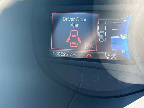 Used 2023 Ford Edge ST image 12