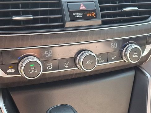 Used 2018 Honda Accord EX-L image 13