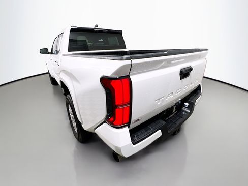 Used 2024 Toyota Tacoma SR5 image 8