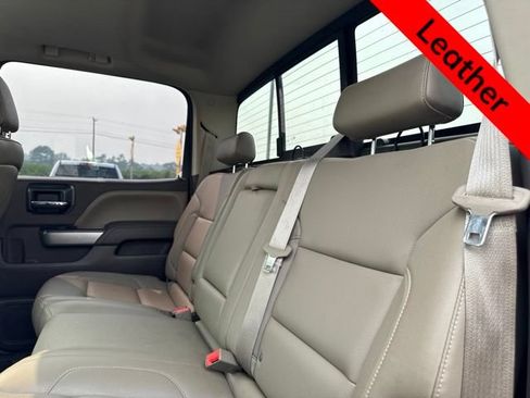 Used 2015 Chevrolet Silverado 1500 LTZ Z71 w/ LTZ Plus Package AWD/4WD image 8