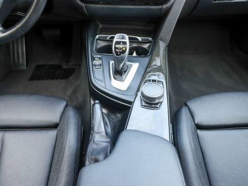 Used 2018 BMW 330i xDrive Sedan image 26