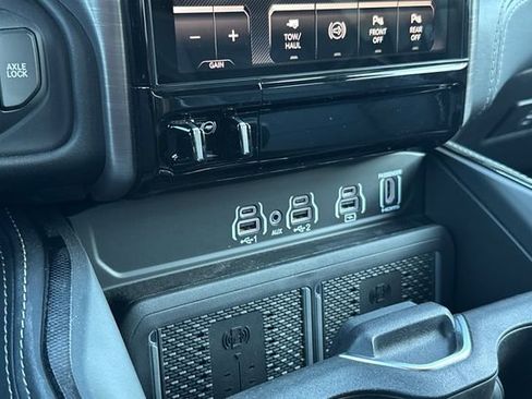 New 2026 RAM 2500 Rebel w/ Rebel Level 2 Equipment Group AWD/4WD image 19