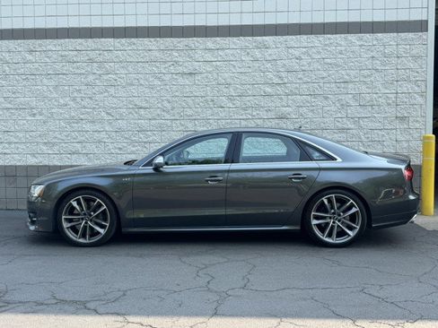 Used 2017 Audi S8 Plus AWD/4WD image 13