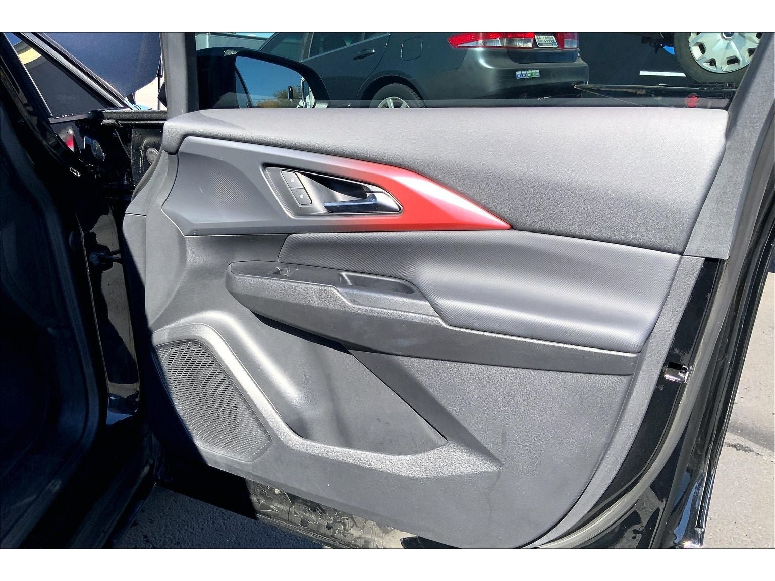 Used 2026 Chevrolet Equinox EV RS FWD image 25