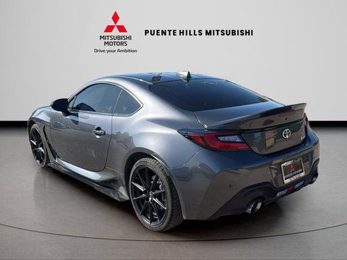Used 2023 Toyota GR86 Premium RWD image 3
