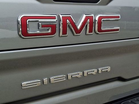 New 2026 GMC Sierra 2500 SLE w/ SLE Value Package; image 22