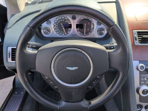 Used 2011 Aston Martin DB9 Volante image 19