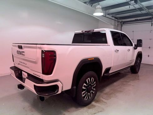 Certified 2024 GMC Sierra 2500 Denali Ultimate image 6