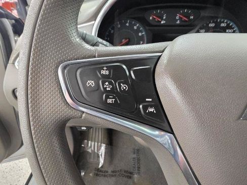 Used 2021 Chevrolet Malibu LT FWD image 11