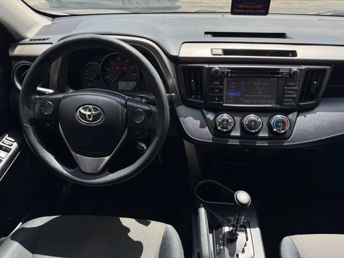 Used 2016 Toyota RAV4 LE FWD image 14