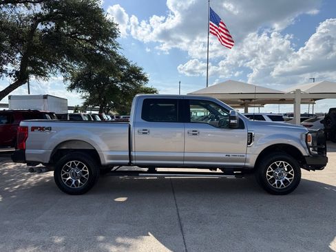 Used 2021 Ford F250 Lariat w/ Lariat Value Package AWD/4WD image 8