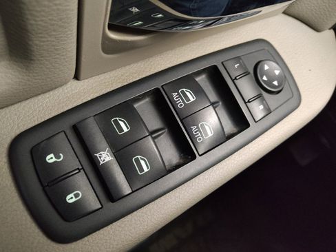 Used 2012 RAM 1500 Big Horn w/ Remote Start & Security Group image 27