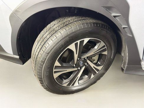 Used 2026 Subaru Crosstrek 2.5i Premium AWD/4WD image 35