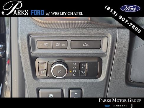 Used 2024 Ford F150 Platinum w/ FX4 Off-Road Package AWD/4WD image 30