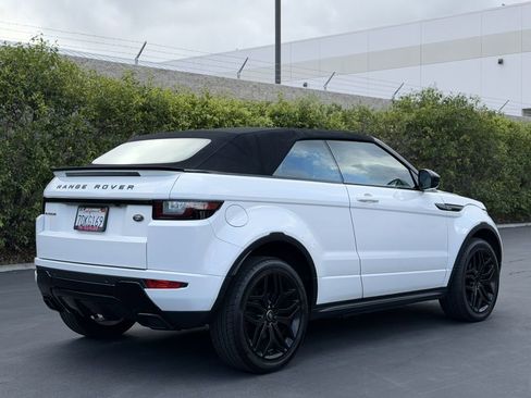 Used 2019 Land Rover Range Rover Evoque HSE Dynamic AWD/4WD image 12