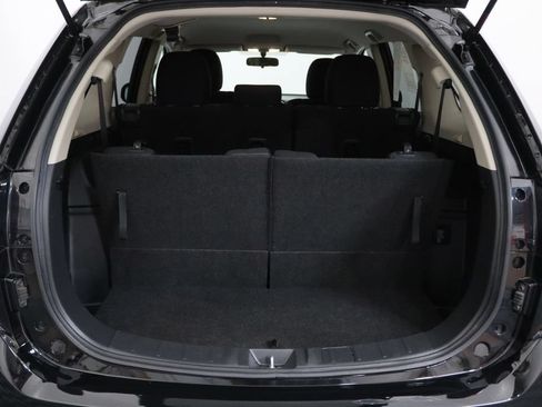 Used 2018 Mitsubishi Outlander ES FWD image 29