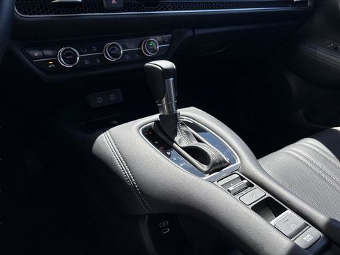 Certified 2026 Honda HR-V EX-L image 27