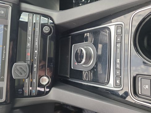 Used 2017 Jaguar F-PACE Prestige AWD/4WD image 19