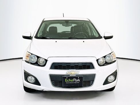 Used 2015 Chevrolet Sonic LTZ image 2